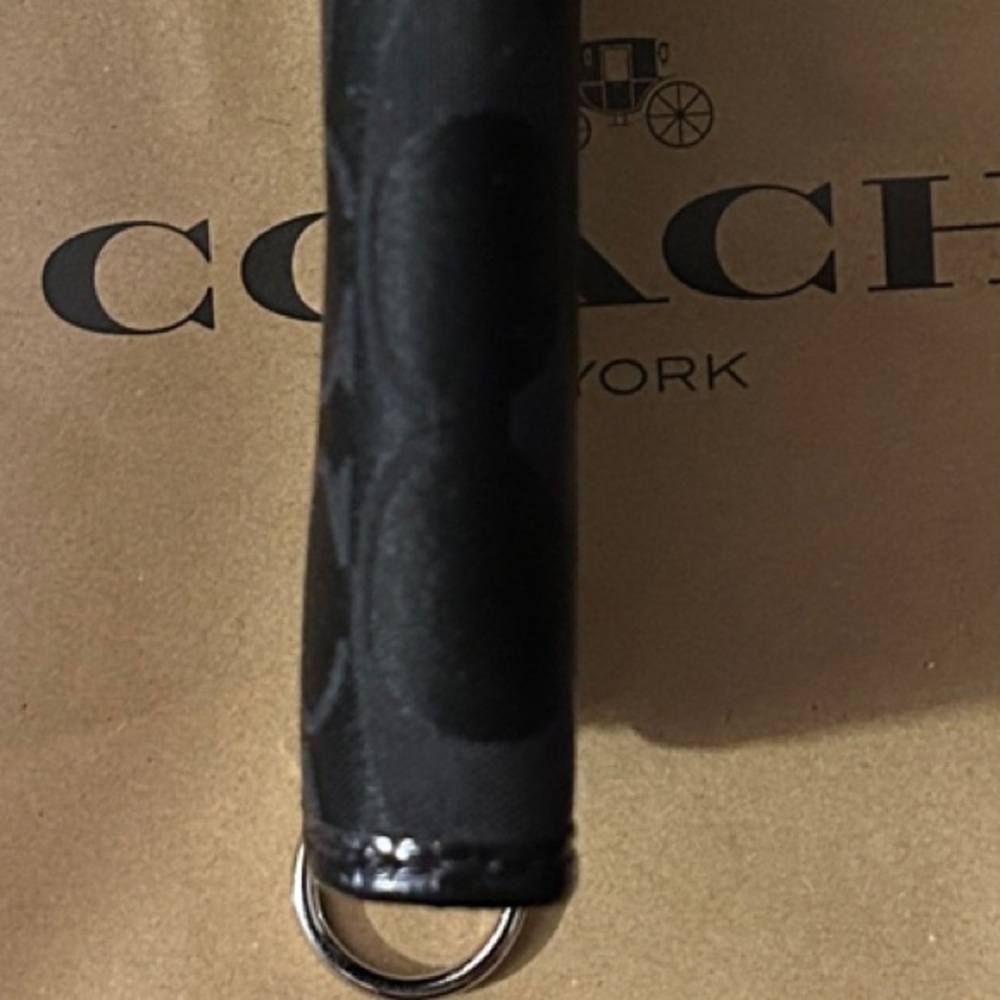 Coach Poppy Zip-Around Long Wallet in Signature Jacquard EUC - Picture 5 of 12